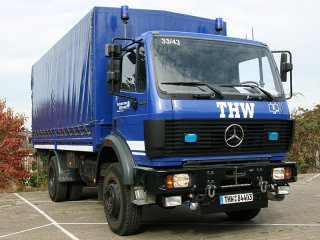 Mercedes 1820